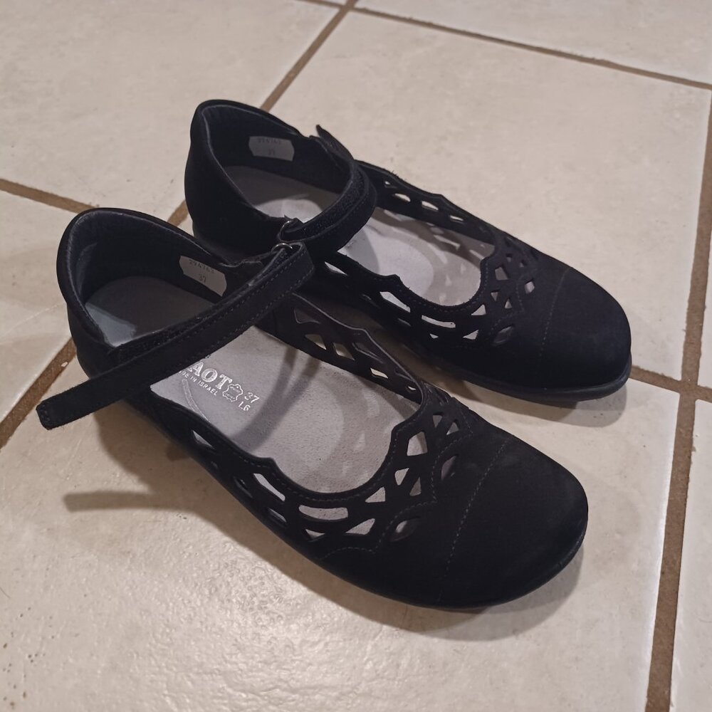 Naot Black Mary Jane Shoes 7 Agathis - Picture 8 of 10